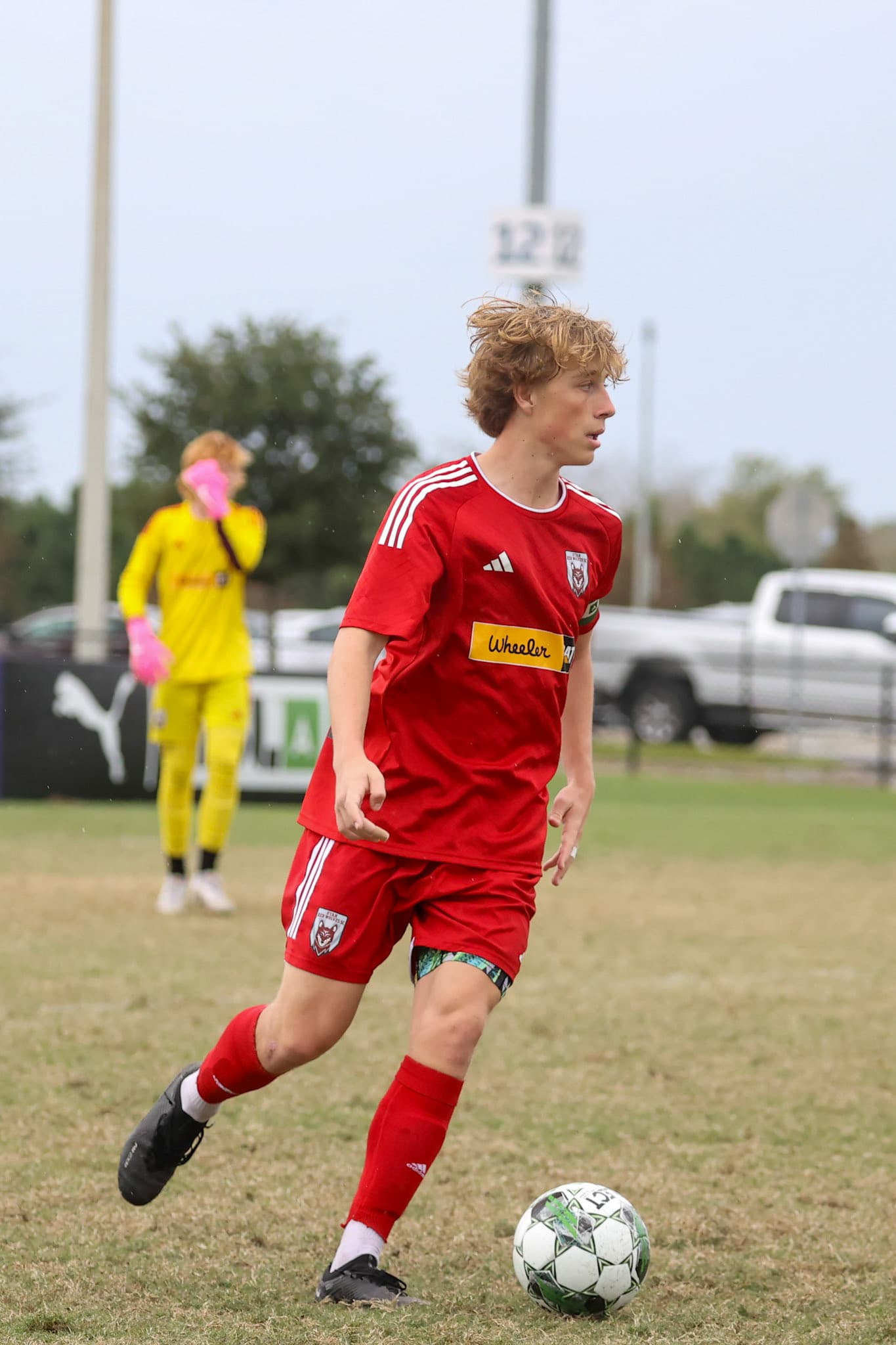 Gharett Morris Signs Professional Contract